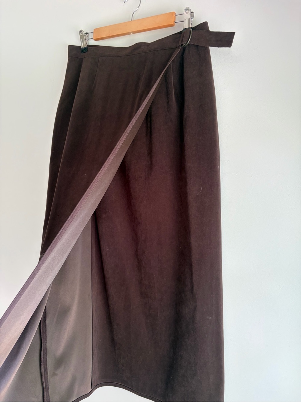 Talbots Brown Suede Wrap Midi Skirt Size 12 - Picture 3 of 6